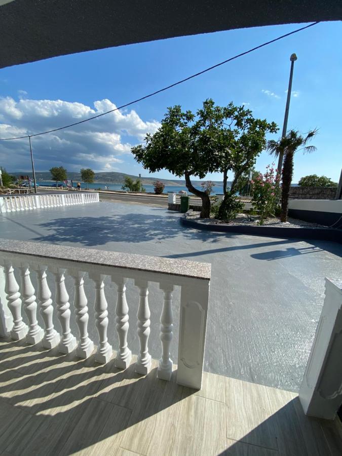 Apartmani Anita Starigrad Paklenica Exterior foto