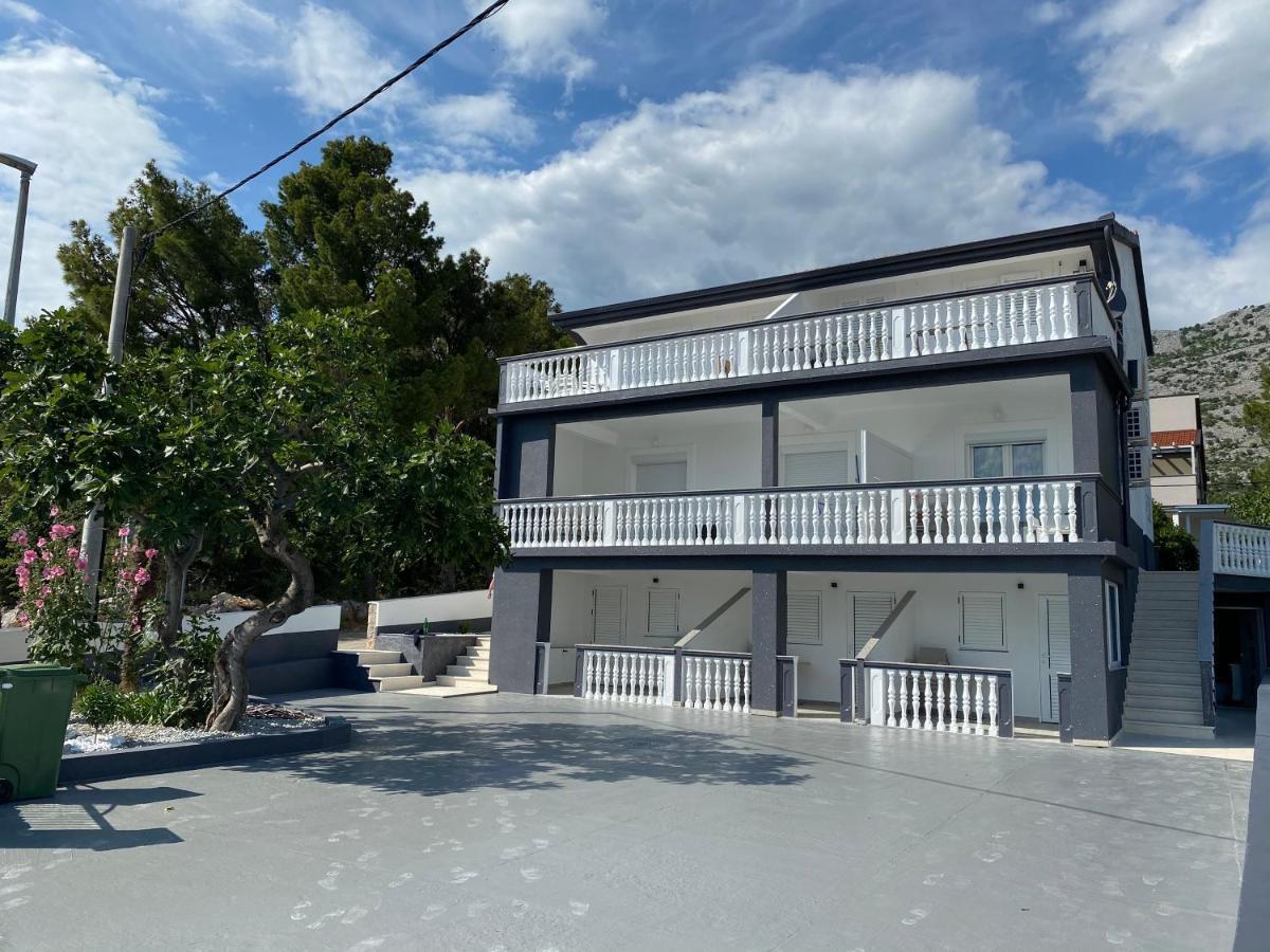 Apartmani Anita Starigrad Paklenica Exterior foto