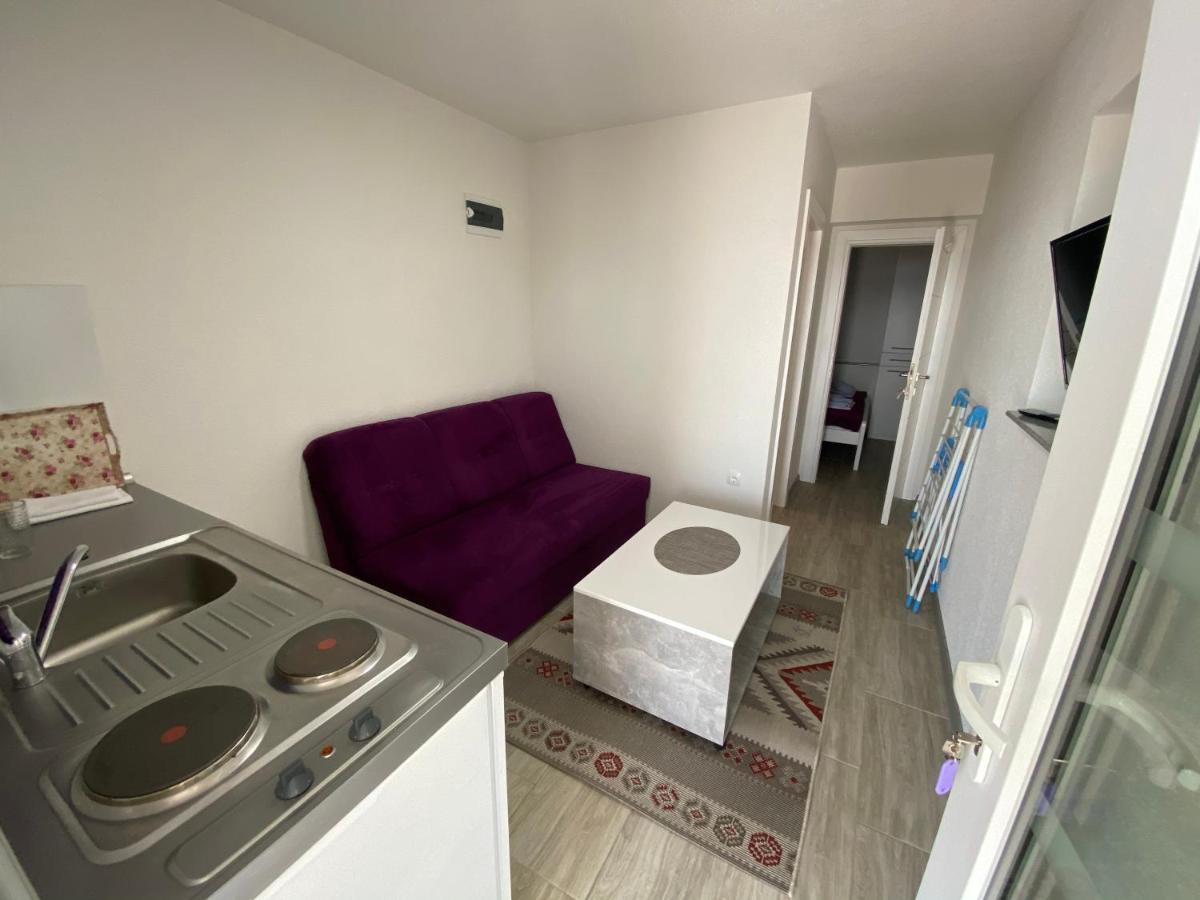 Apartmani Anita Starigrad Paklenica Exterior foto